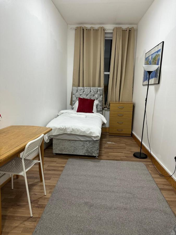 City Lodge Shadwell London Eksteriør bilde