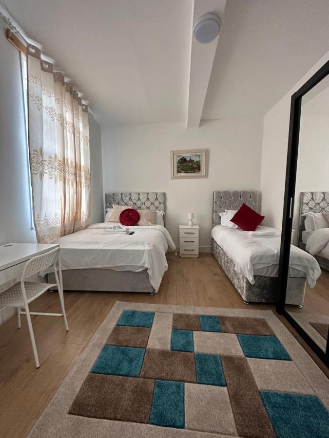City Lodge Shadwell London Eksteriør bilde